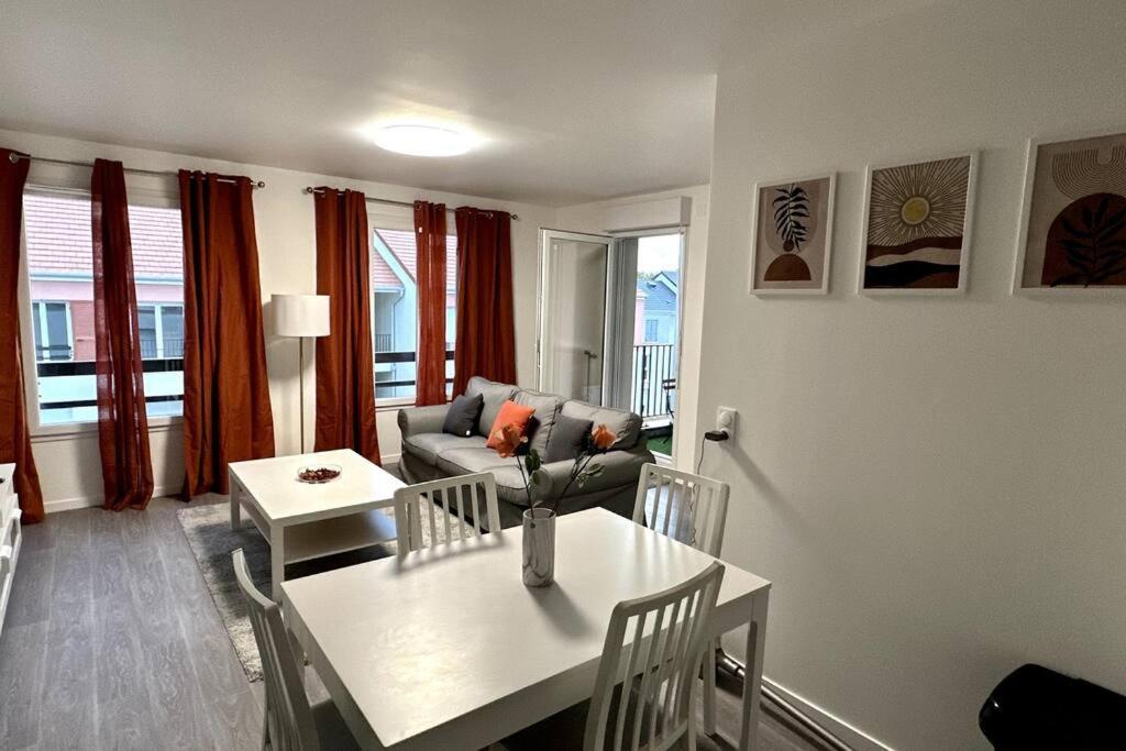 Appartement Cozy - Quartier Residentiel เมอลัง ภายนอก รูปภาพ