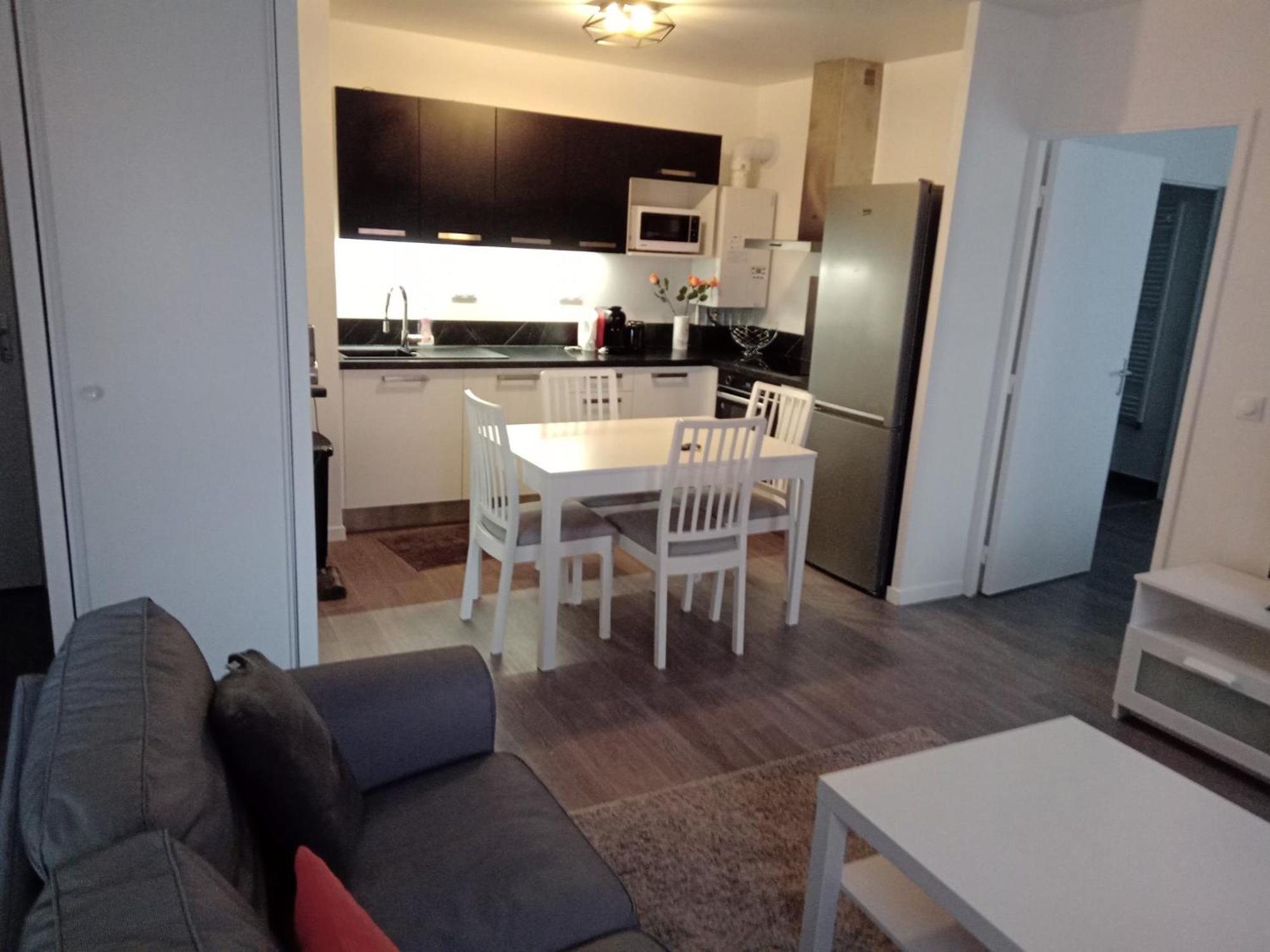 Appartement Cozy - Quartier Residentiel เมอลัง ภายนอก รูปภาพ