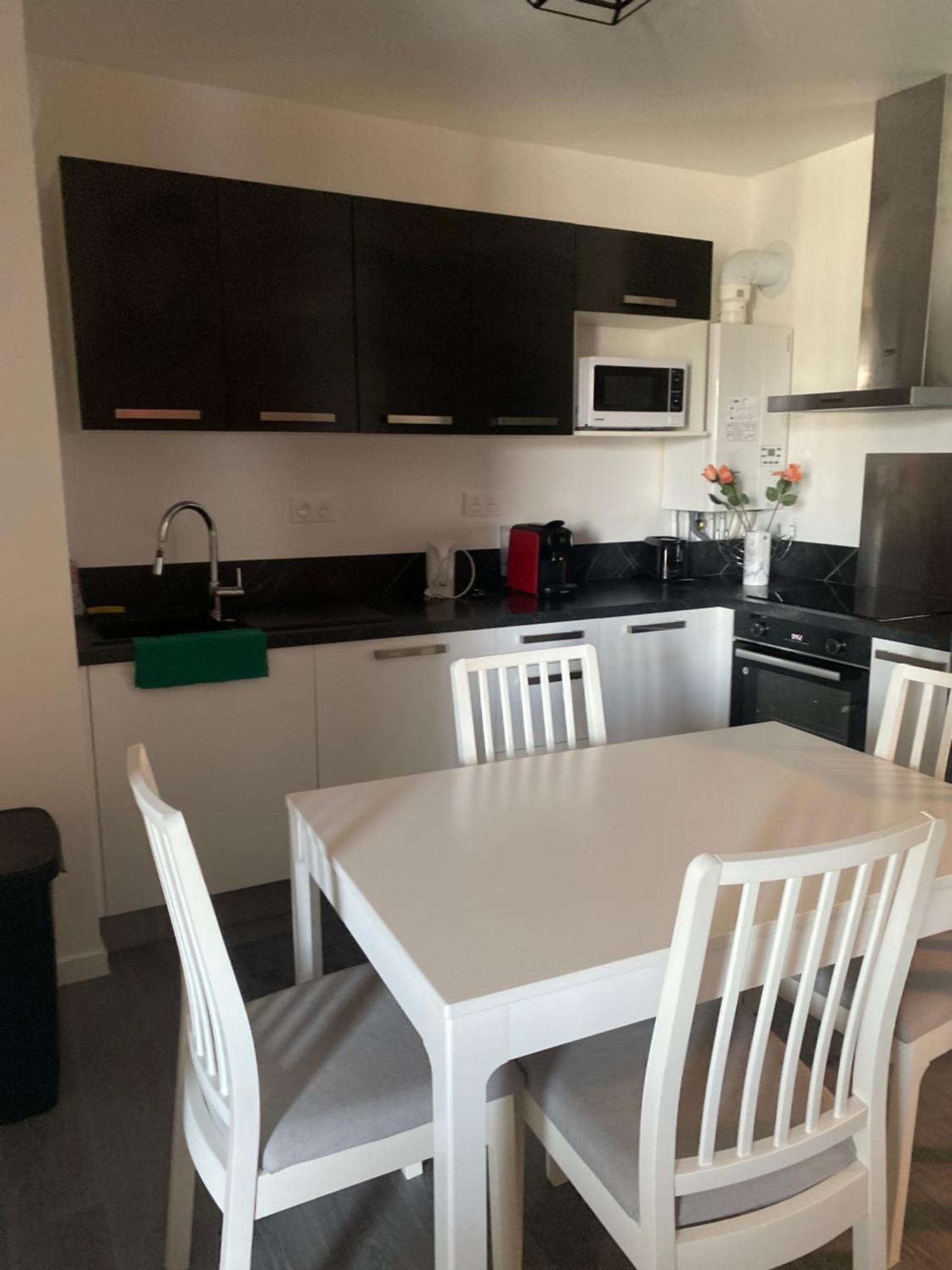 Appartement Cozy - Quartier Residentiel เมอลัง ภายนอก รูปภาพ